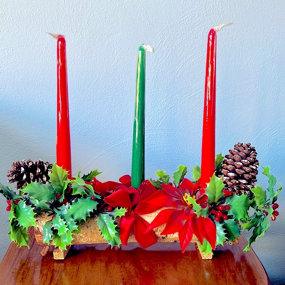 Vintage MCM Kitchy Holiday Candle Holder!